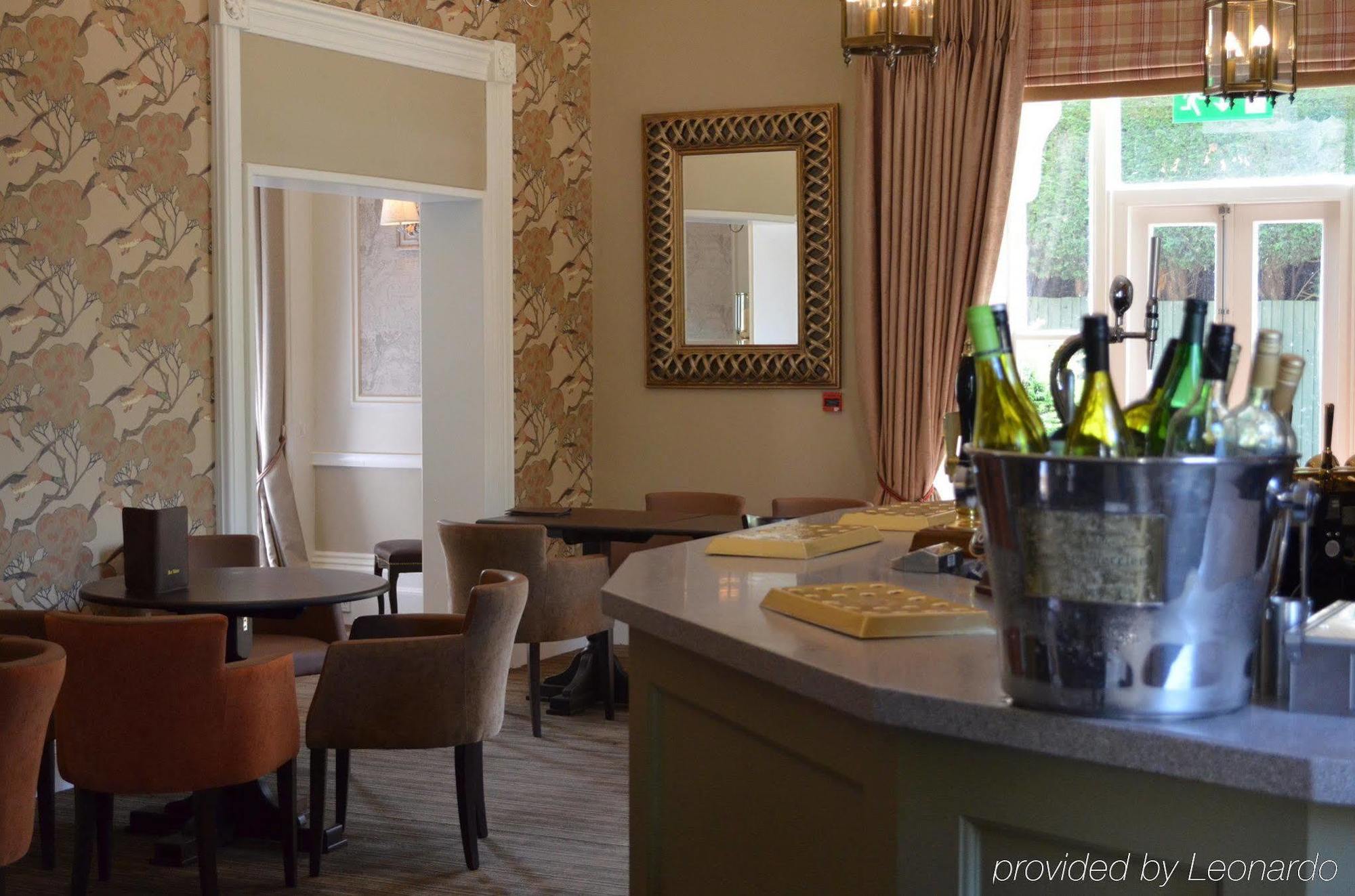 St Andrews Town Hotel 드로이트위치 외부 사진